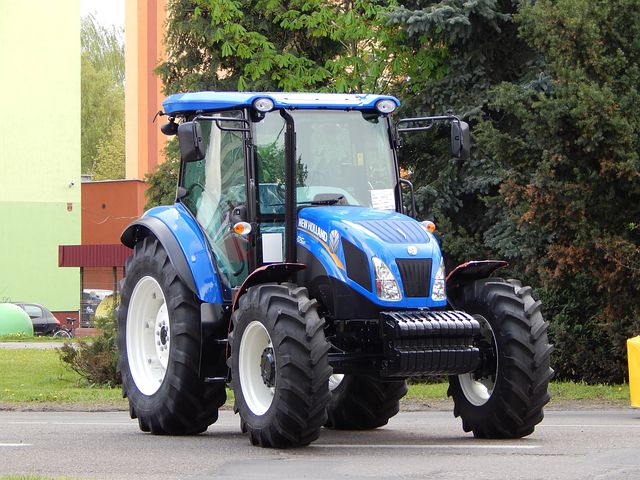 tractor-333004__480